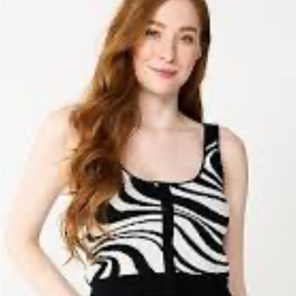 NWT SO Black and White Zebra Knit Crop Top Womens/Juniors sz Small